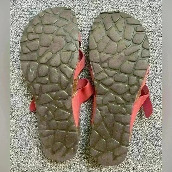 Bio Gold Sandals Red Leather Size 7.5 - Picture 4 of 4